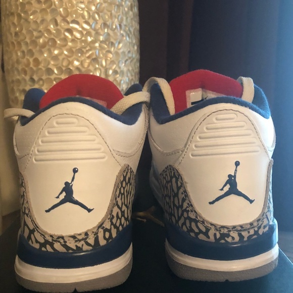 Jordan Retro 3 - Picture 3 of 5